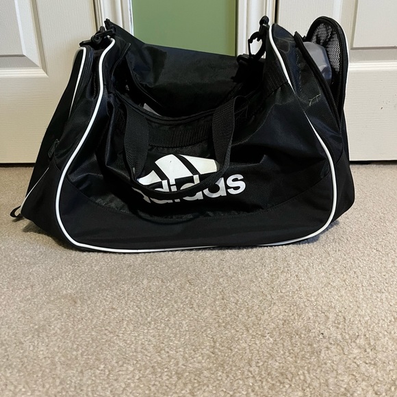 adidas bag - Picture 2 of 3